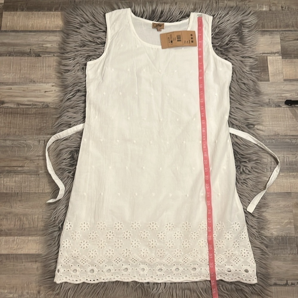 NWT Coline white cotton eyelet dress with attached waist tie M - Picture 5 of 8